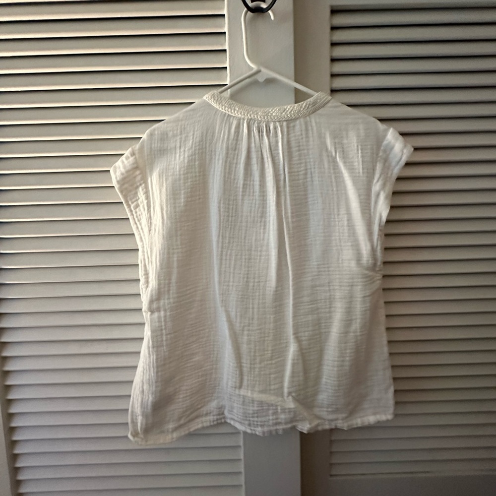 Faherty Top - Picture 3 of 5